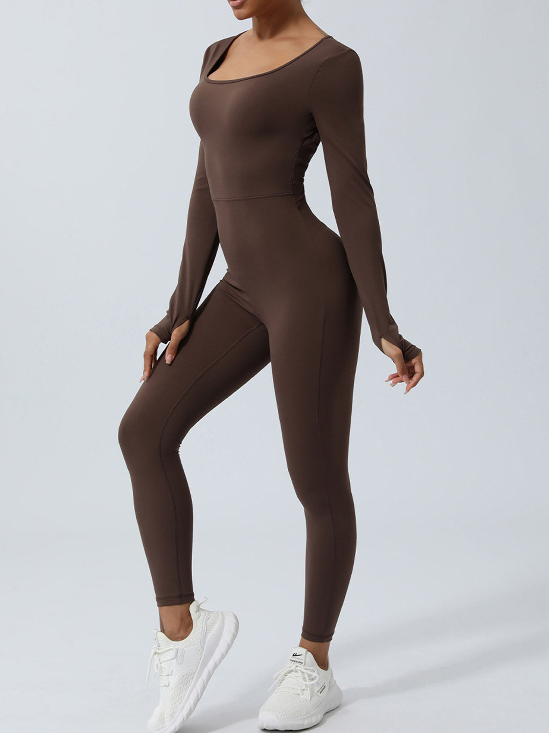 ZARIA DESIGN Twisted Backless Long Sleeve Jumpsuit