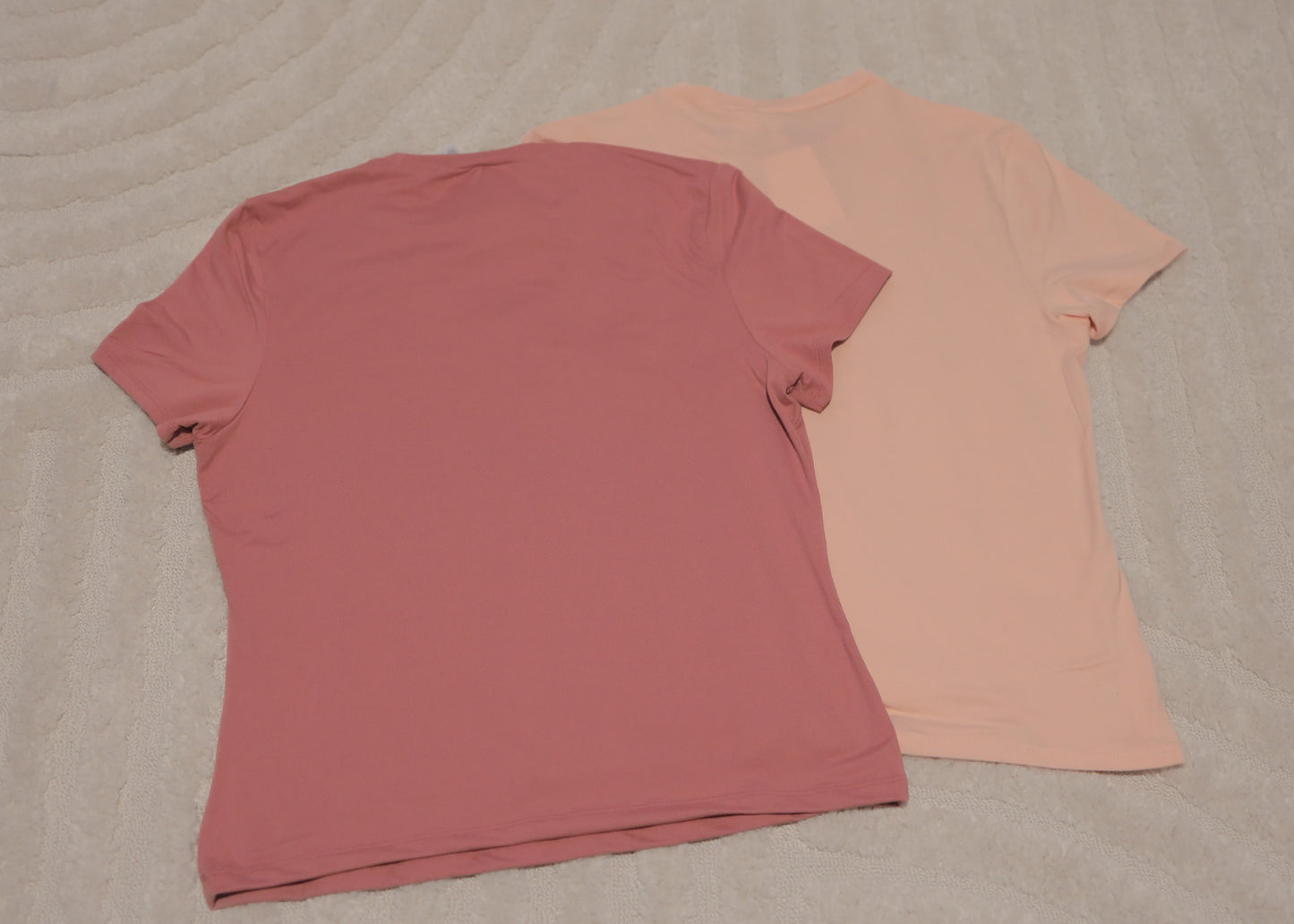 ZARIA DESIGN Fitted Tee (Tshirt) (light pink)