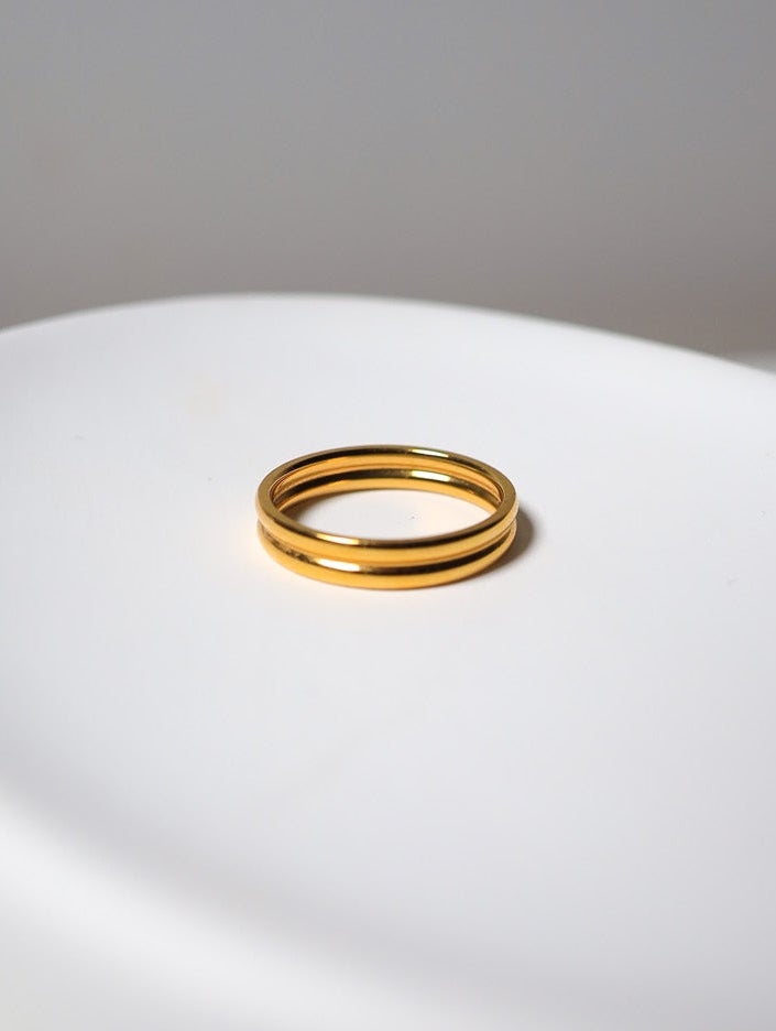 Alora Single Band Ring
