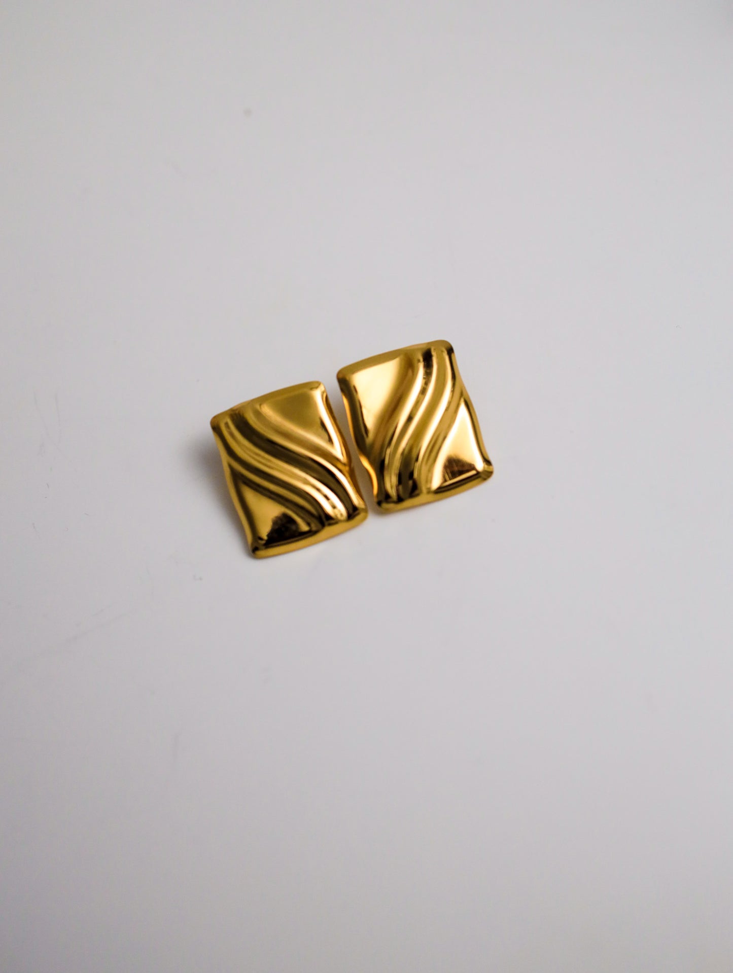 Halo Earrings Zaria Yong