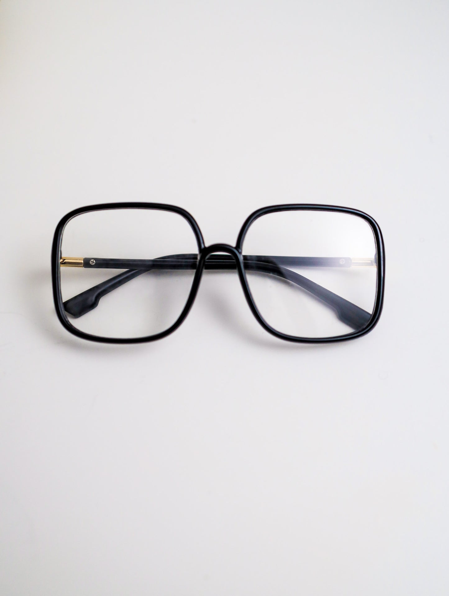 Black Oversized Dawn Sunglasses Zaria Yong