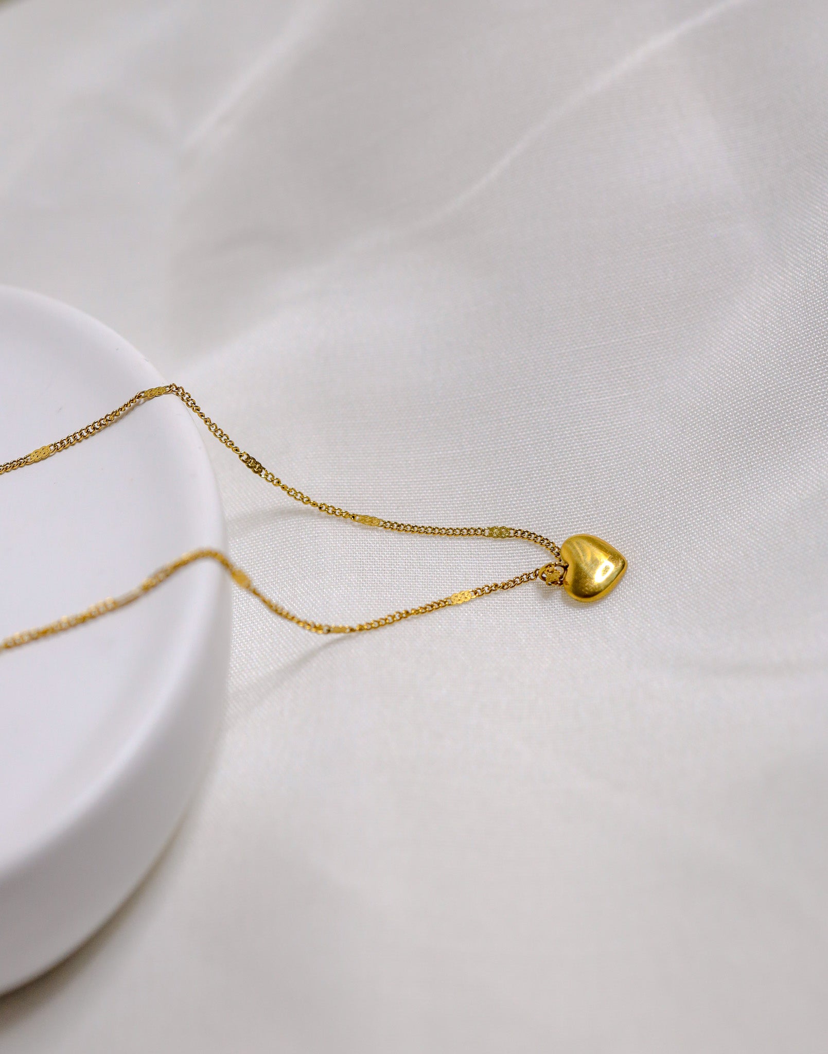 Love Necklace Zaria Yong