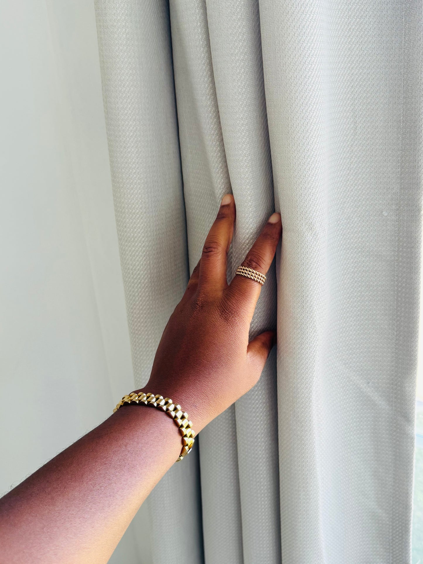 Circa Ring Zaria Yong