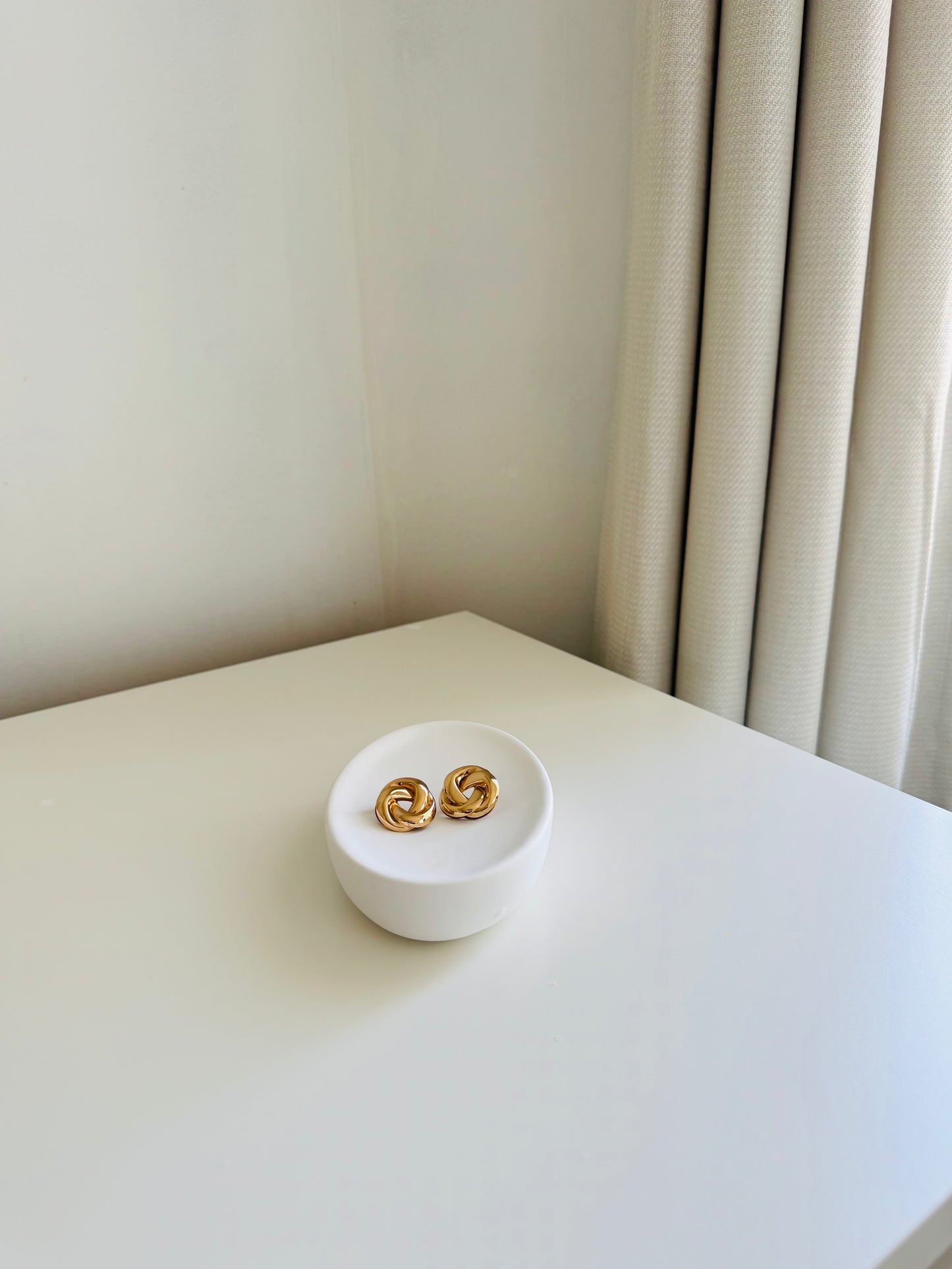 Lume Earrings Zaria Yong