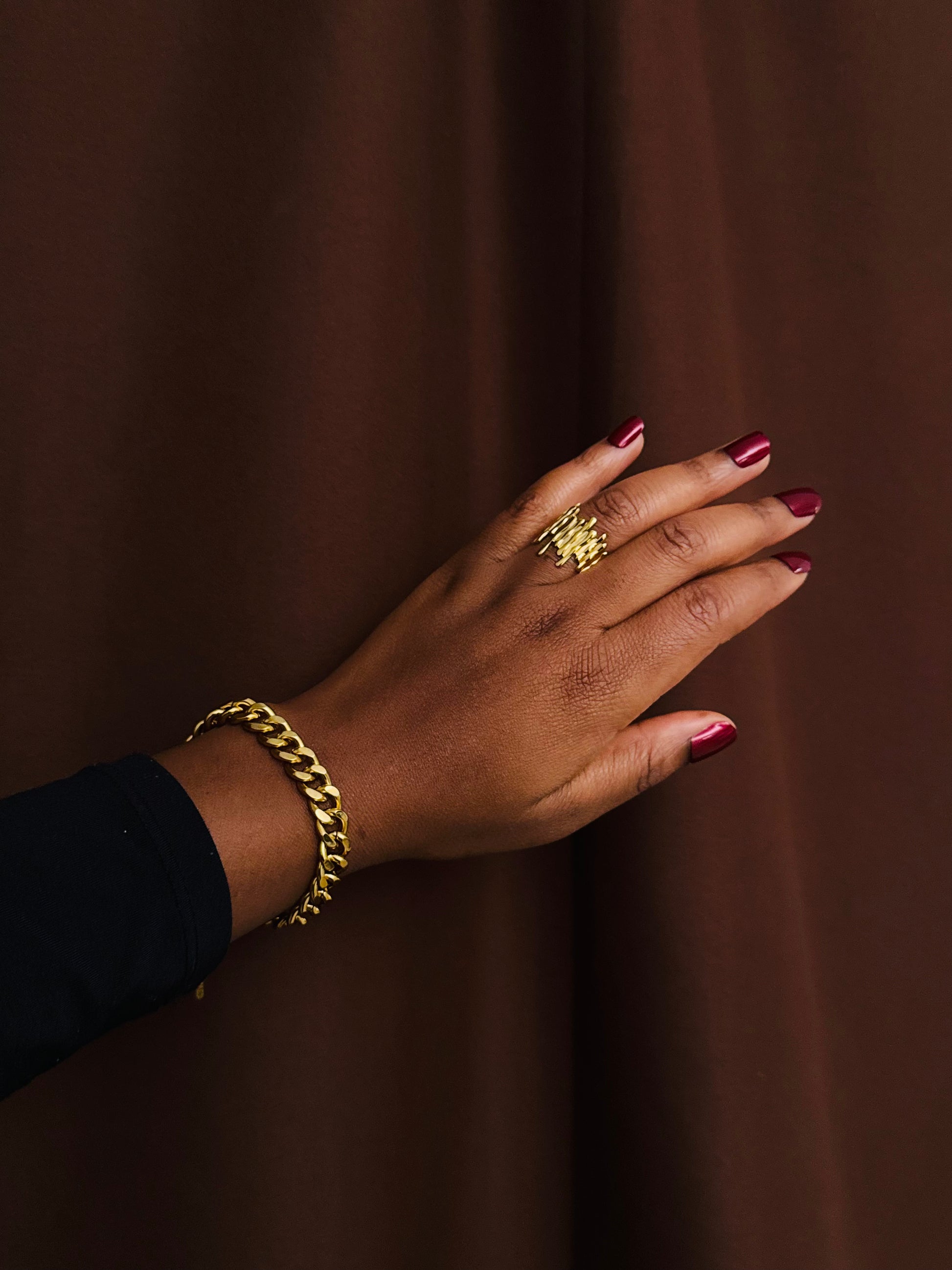 Novi Ring Zaria Yong