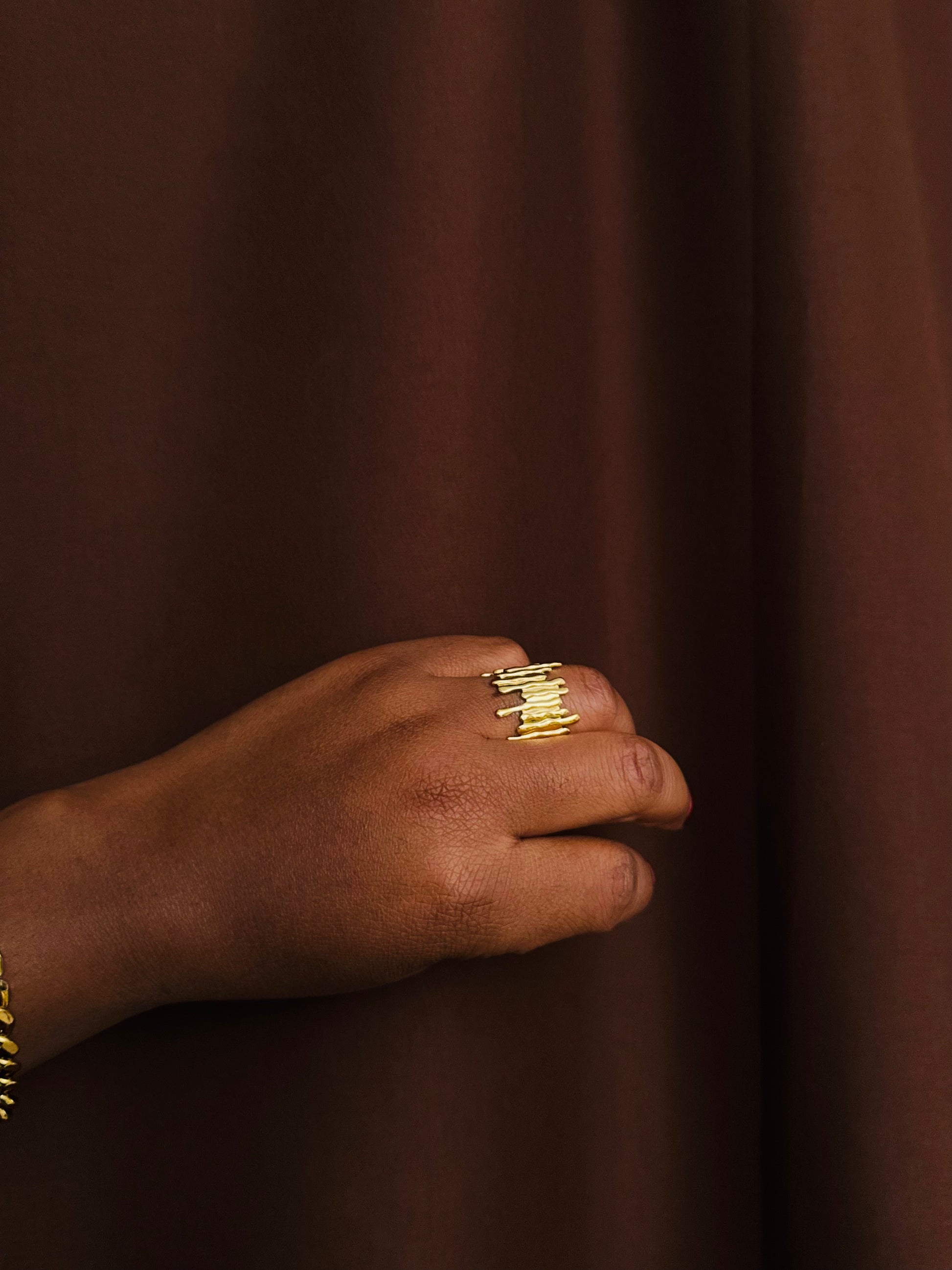 Novi Ring Zaria Yong