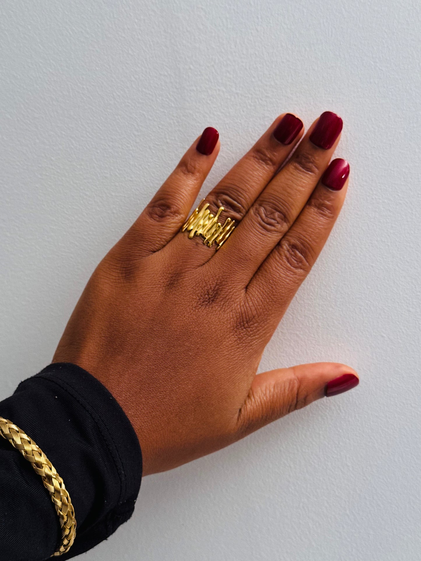 Novi Ring Zaria Yong